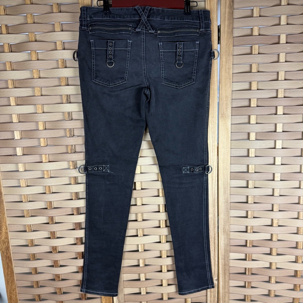TRIPP NYC VTG Black Skinny Stretch Jeans with Metal Ring Zipper Grommet Details
